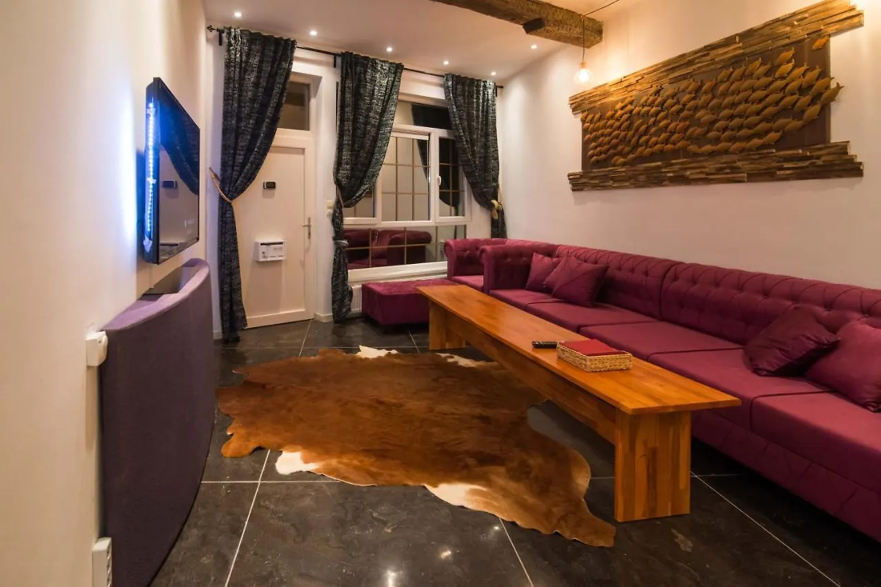 Full 4 Floors House At The Center Villa Antwerpen